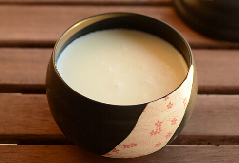 Ŵ
